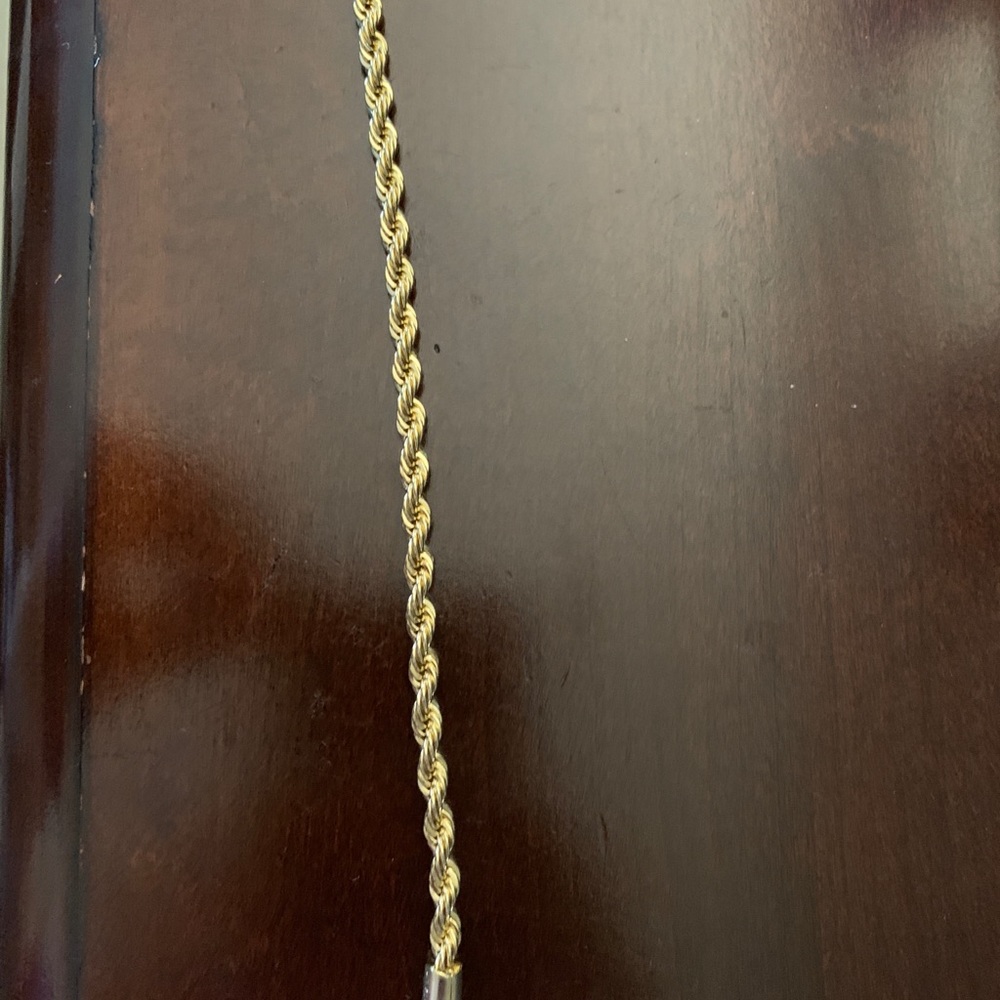 Solid gold bracelet